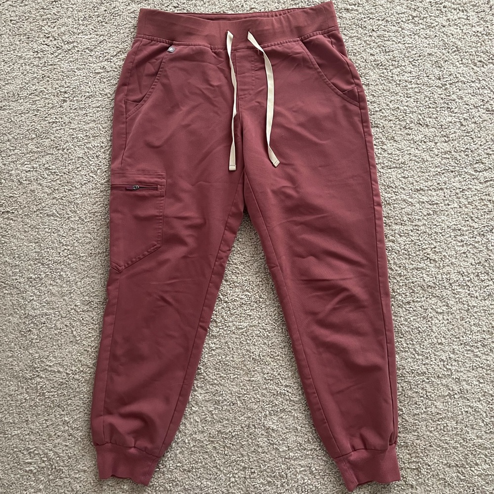 Figs Womens Zamora Jogger scrub pant in mauve